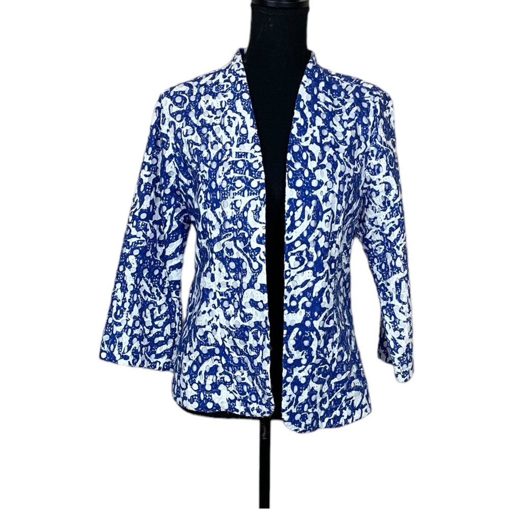 Peck & Peck Embroidered Eyelet Open Front Blazer (GMH)